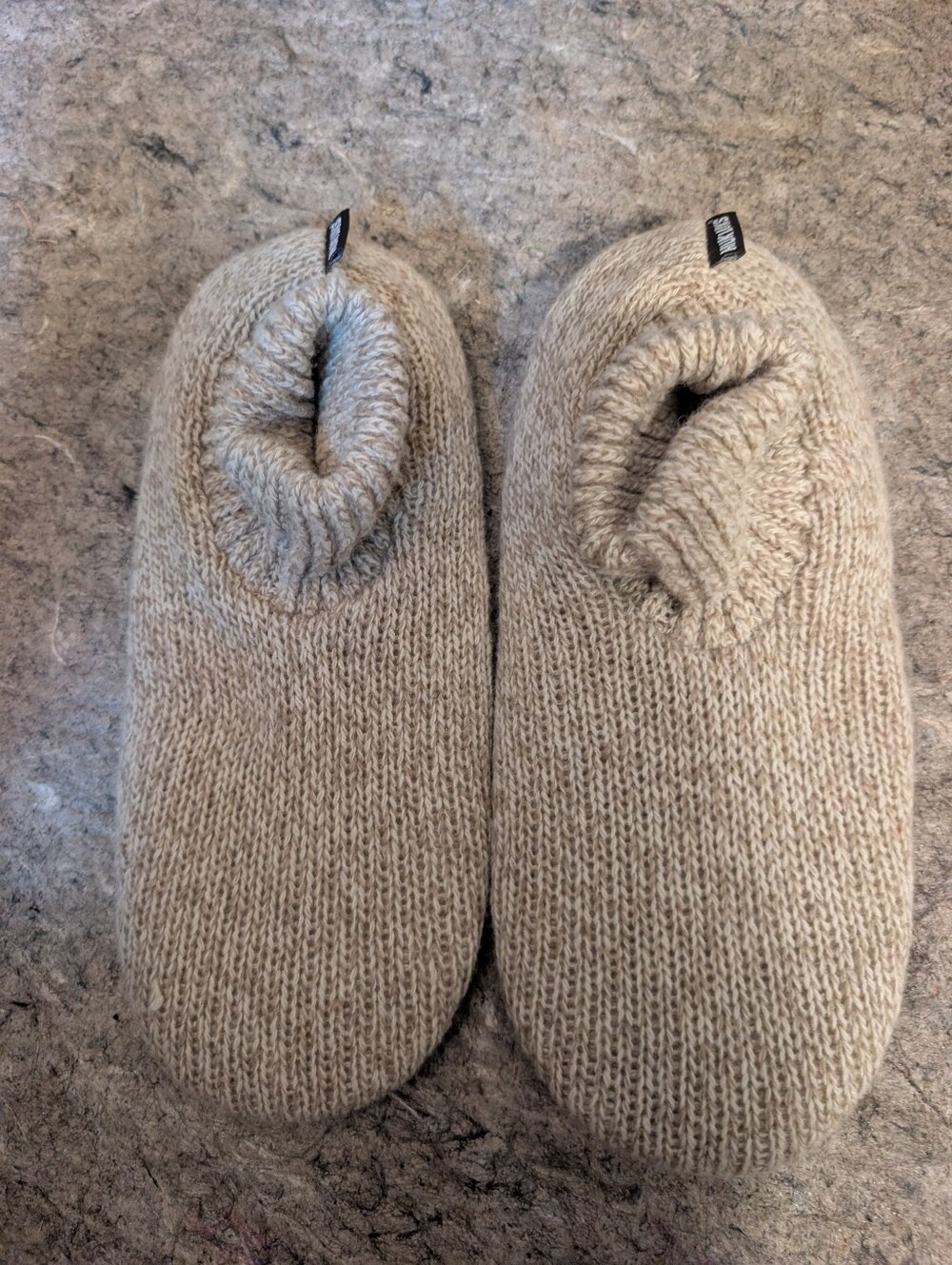 Men's Muk Luks Cozy Knit Beige Slipper Socks XL